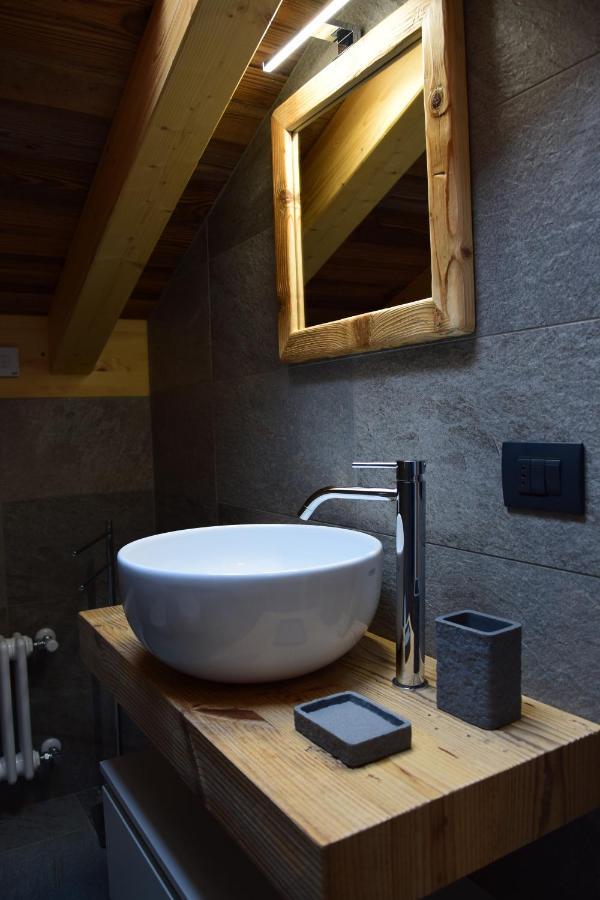 La Volta - Lake Como Heritage Home In Molino Maufet Watermill - Patio On The Garden Colico Bagian luar foto